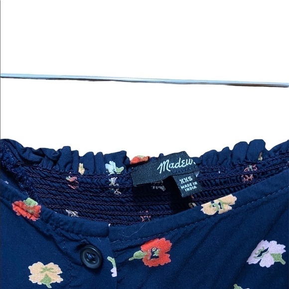 - Madewell Blue Top With Floral Print - Picture 4 of 5